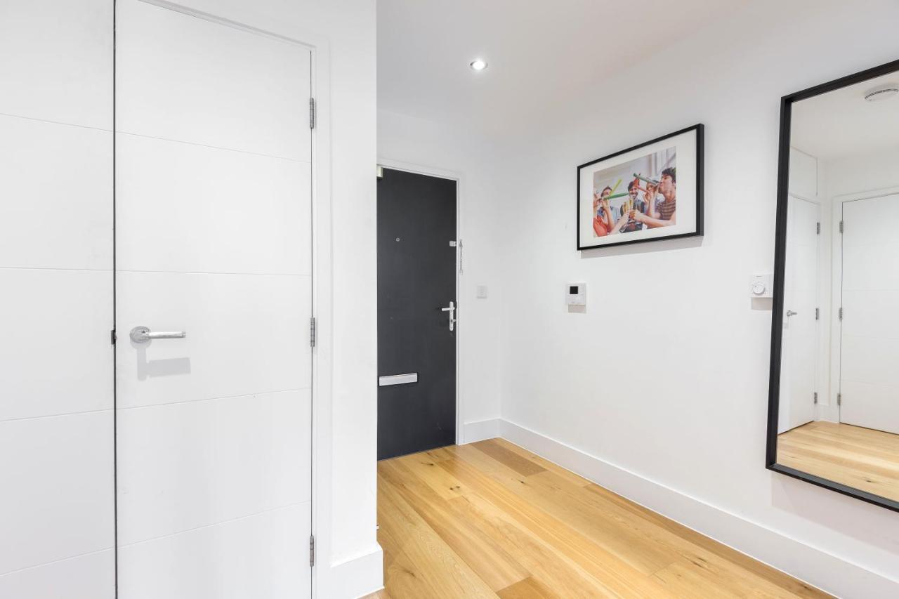 Portobello Apt With Floor-To-Ceiling Views Londra Dış mekan fotoğraf