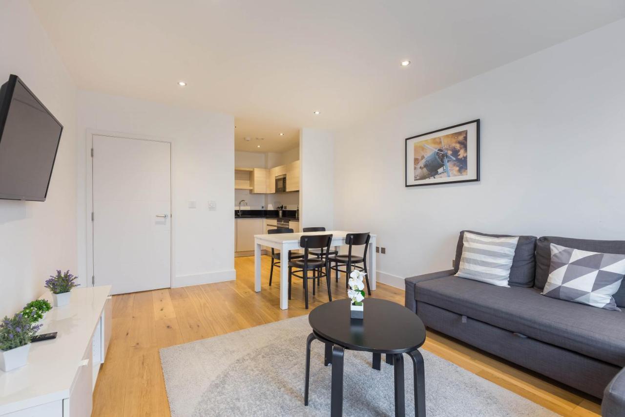 Portobello Apt With Floor-To-Ceiling Views Londra Dış mekan fotoğraf