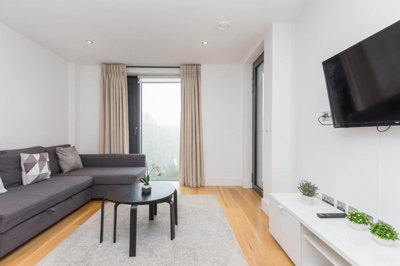 Portobello Apt With Floor-To-Ceiling Views Londra Dış mekan fotoğraf