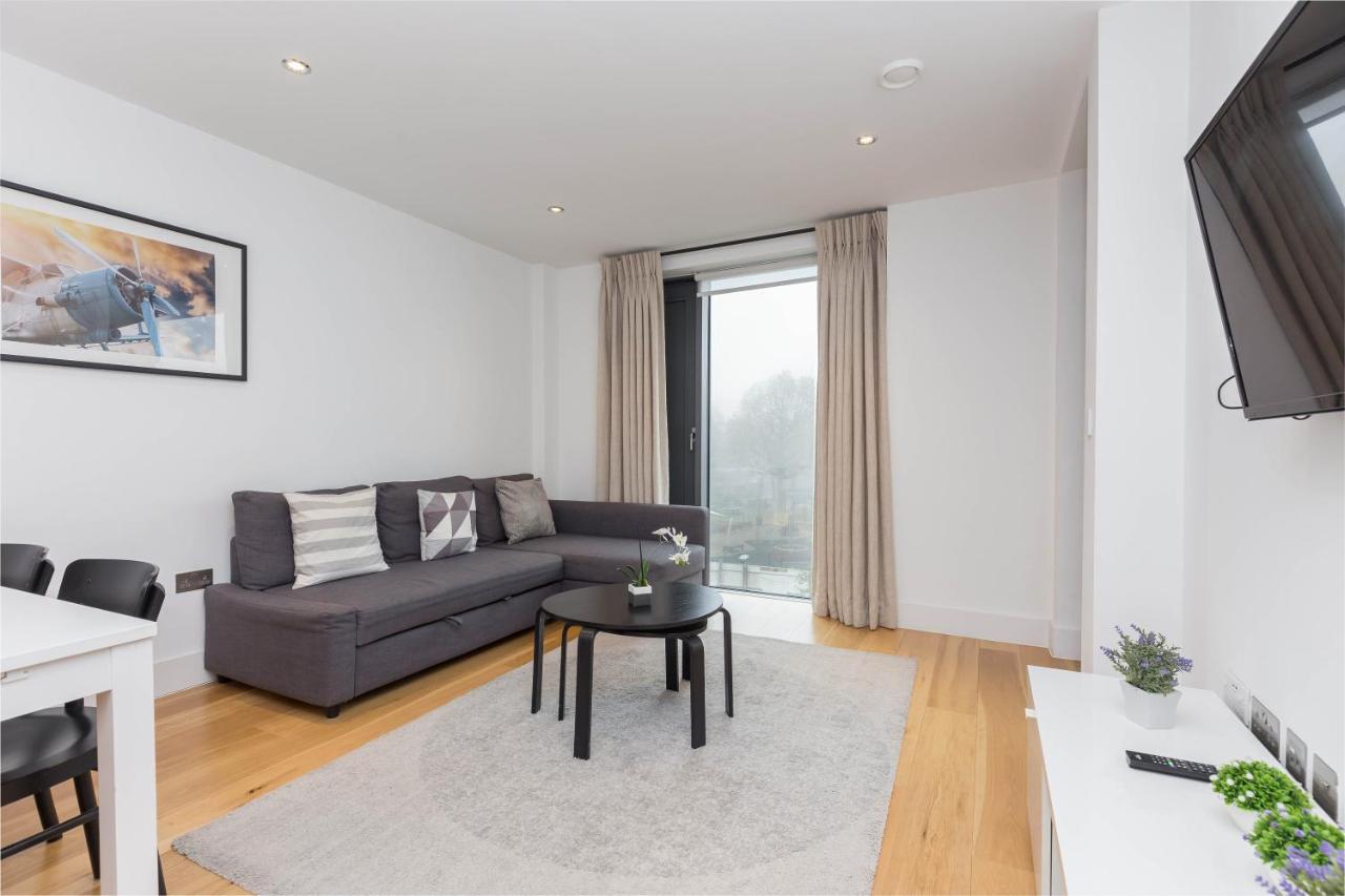 Portobello Apt With Floor-To-Ceiling Views Londra Dış mekan fotoğraf